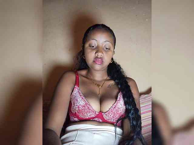 Victoria33 webcam