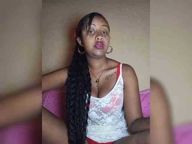 Victoria33 webcam