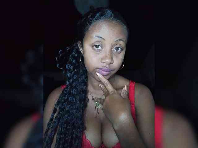 Victoria33 webcam