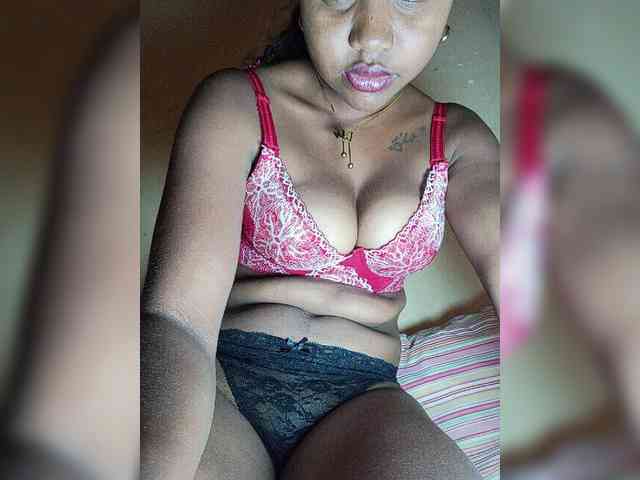 Victoria33 webcam