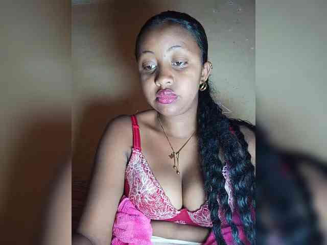 Victoria33 webcam