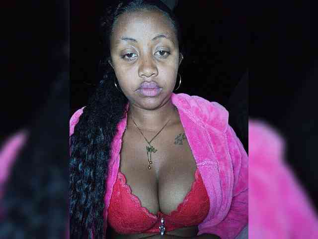 Victoria33 webcam