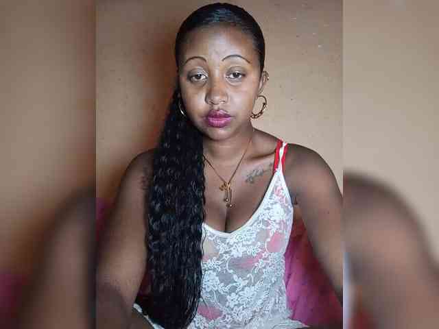 Victoria33 webcam