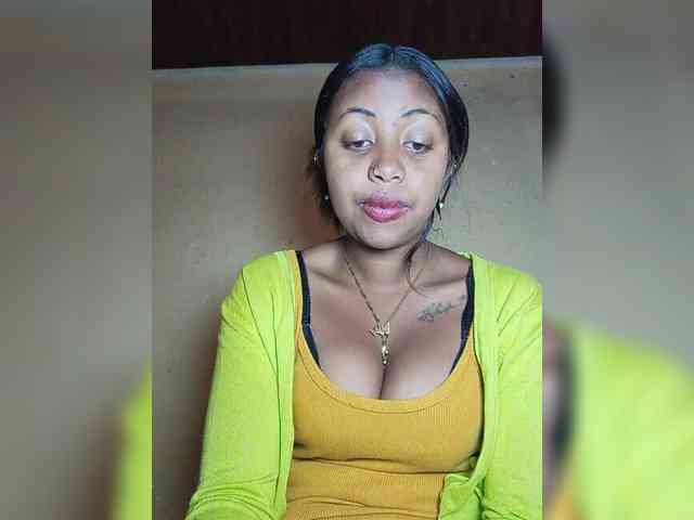 Victoria33 webcam