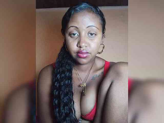 Victoria33 webcam