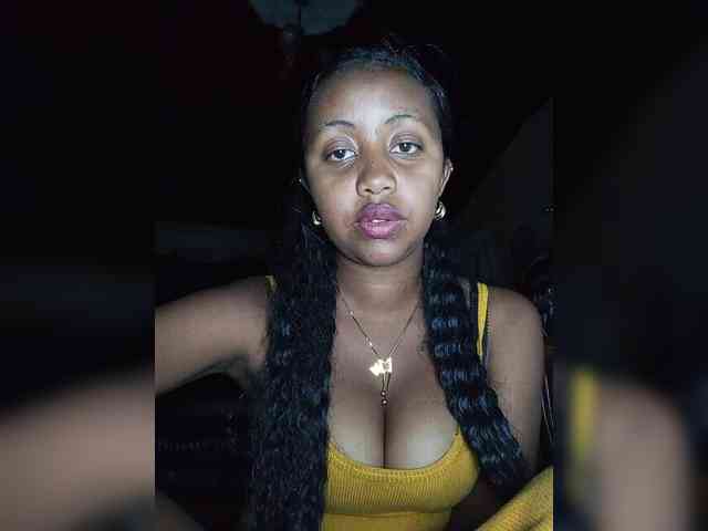 Victoria33 webcam