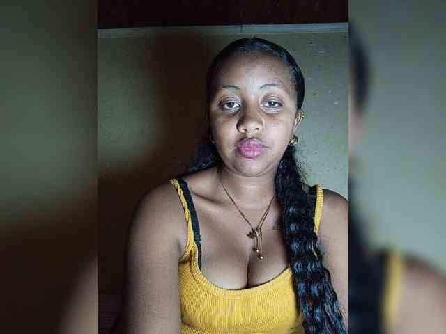 Victoria33 webcam