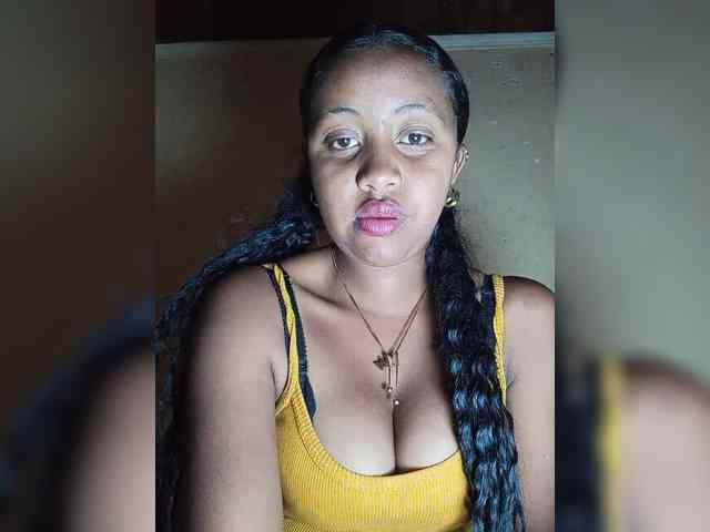 Victoria33 webcam