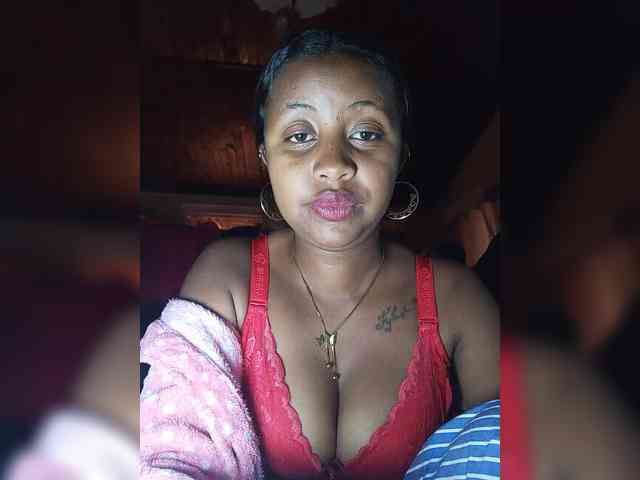 Victoria33 webcam