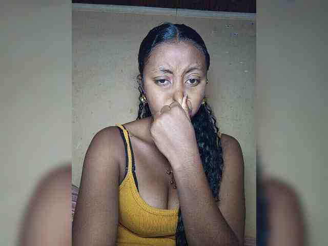 Victoria33 webcam