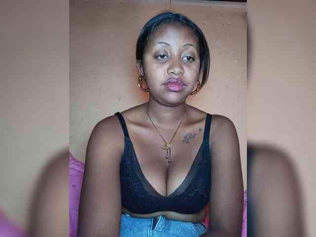 Victoria33 webcam