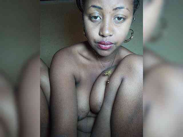 Victoria33 webcam