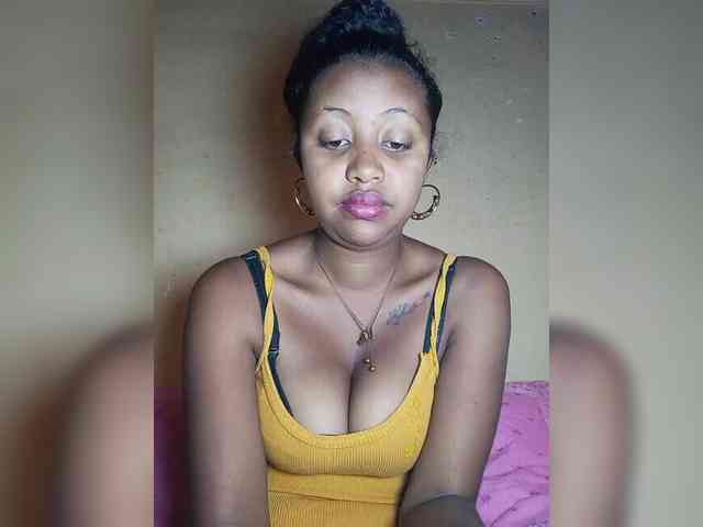 Victoria33 webcam