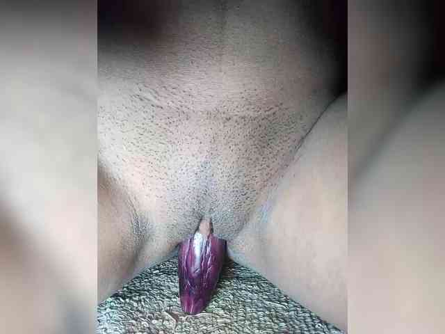 Victoria33 webcam