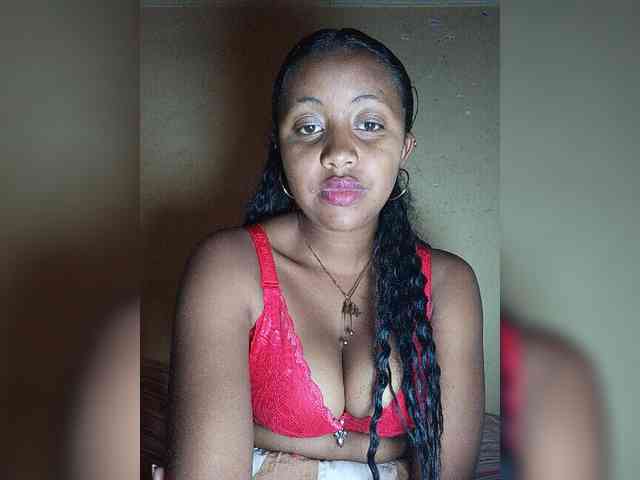 Victoria33 webcam