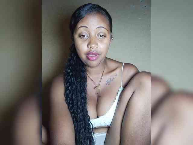 Victoria33 webcam