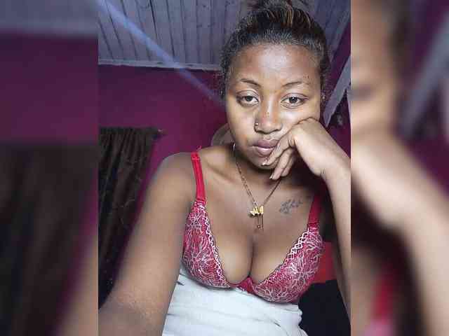 Victoria33 webcam