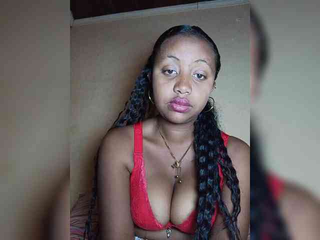 Victoria33 webcam