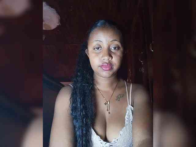 Victoria33 webcam