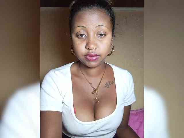Victoria33 webcam