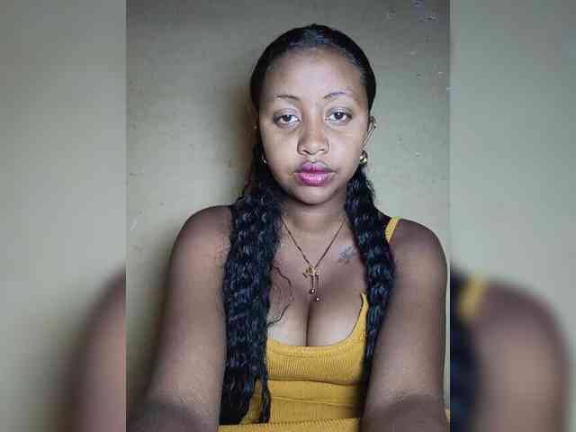 Victoria33 webcam