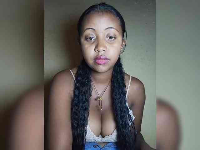 Victoria33 webcam