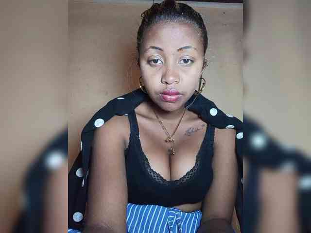 Victoria33 webcam