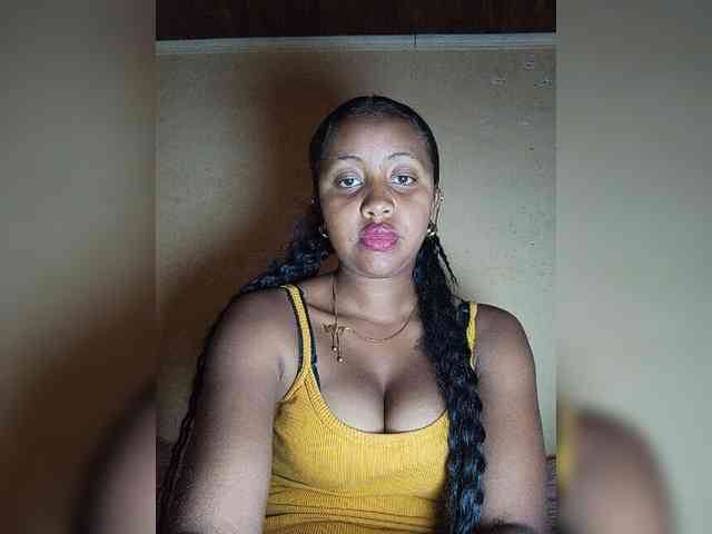 Victoria33 webcam