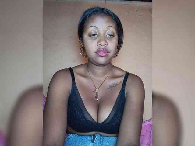 Victoria33 webcam