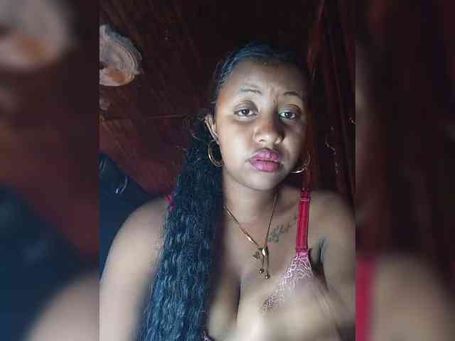 Victoria33 webcam