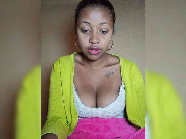 Victoria33 webcam