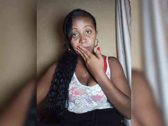 Victoria33 webcam