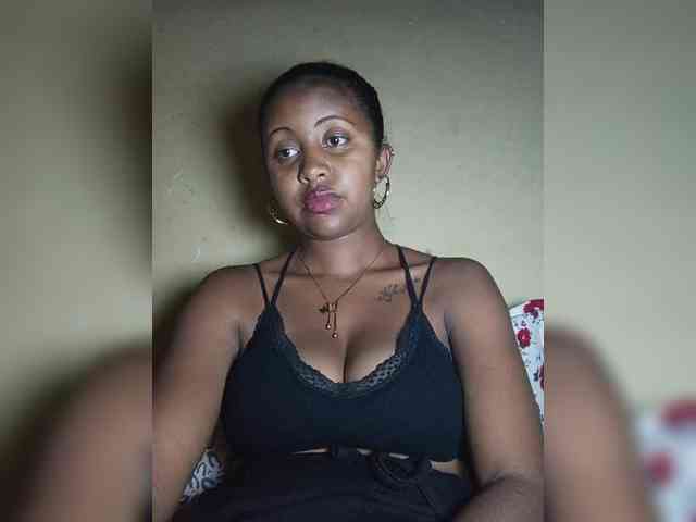 Victoria33 webcam