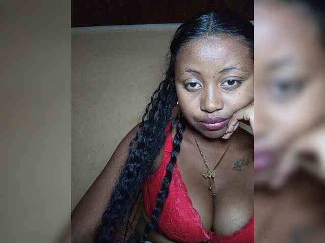 Victoria33 webcam