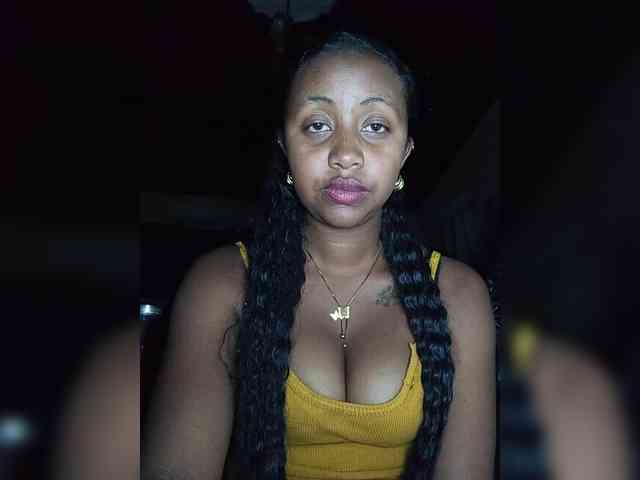 Victoria33 webcam