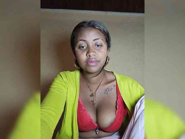 Victoria33 webcam