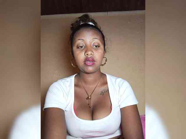 Victoria33 webcam