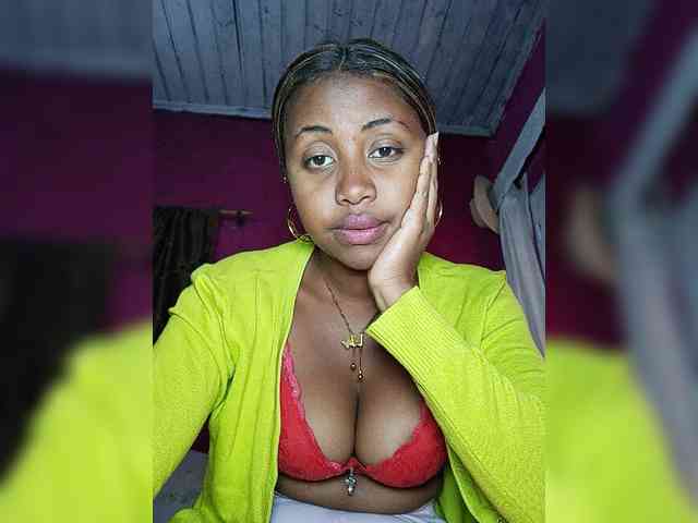 Victoria33 webcam
