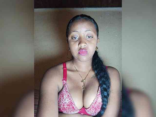 Victoria33 webcam