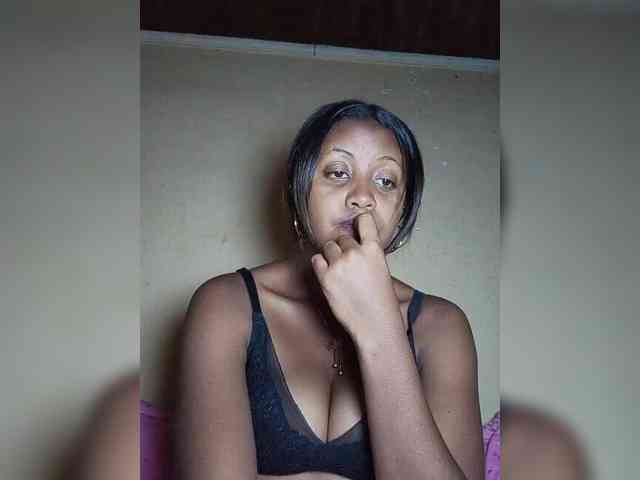 Victoria33 webcam