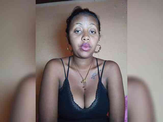 Victoria33 webcam
