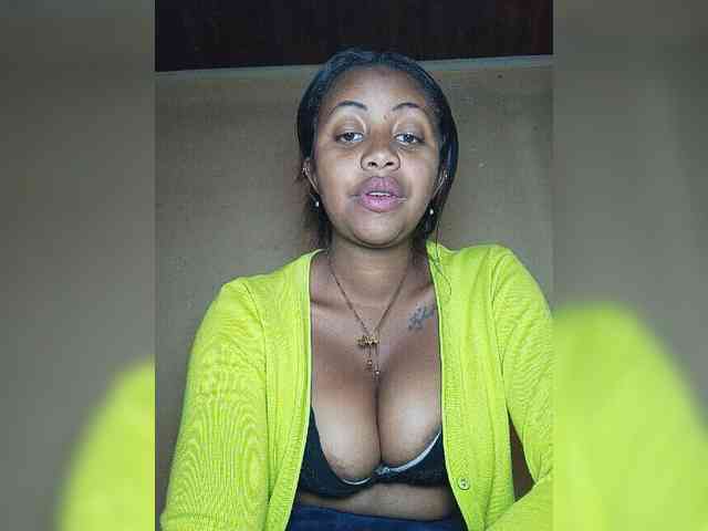 Victoria33 webcam
