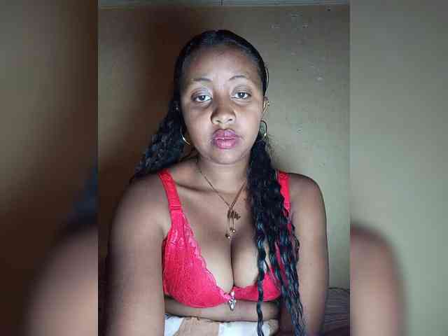 Victoria33 webcam