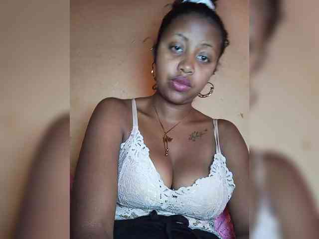 Victoria33 webcam