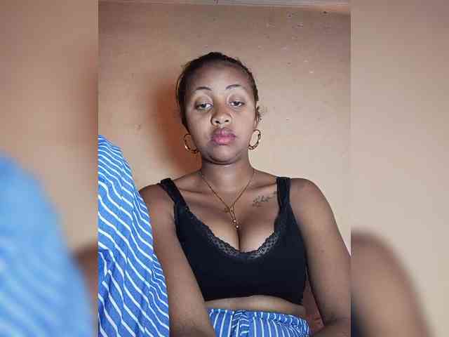 Victoria33 webcam