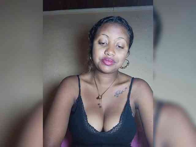 Victoria33 webcam