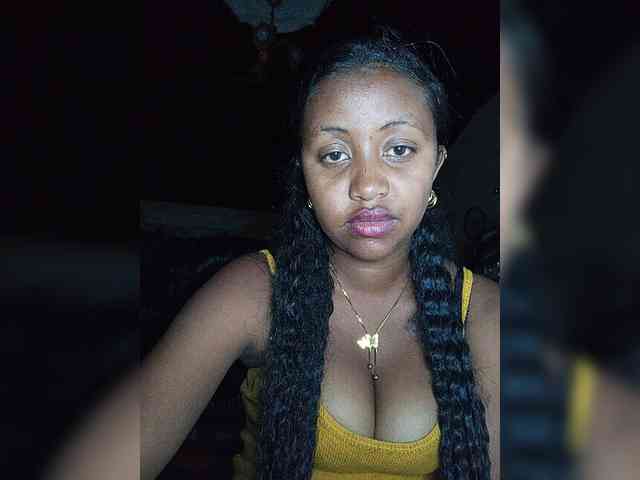 Victoria33 webcam