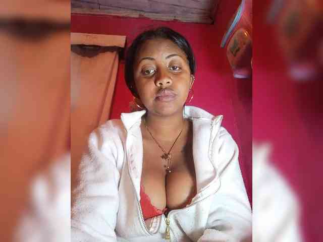 Victoria33 webcam