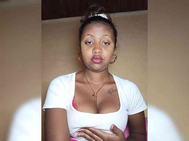 Victoria33 webcam