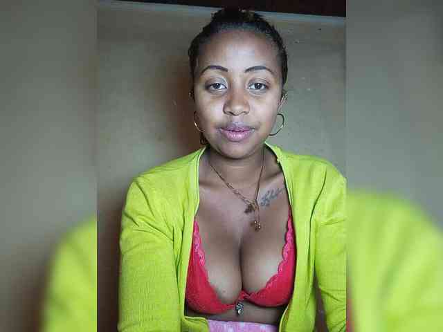 Victoria33 webcam
